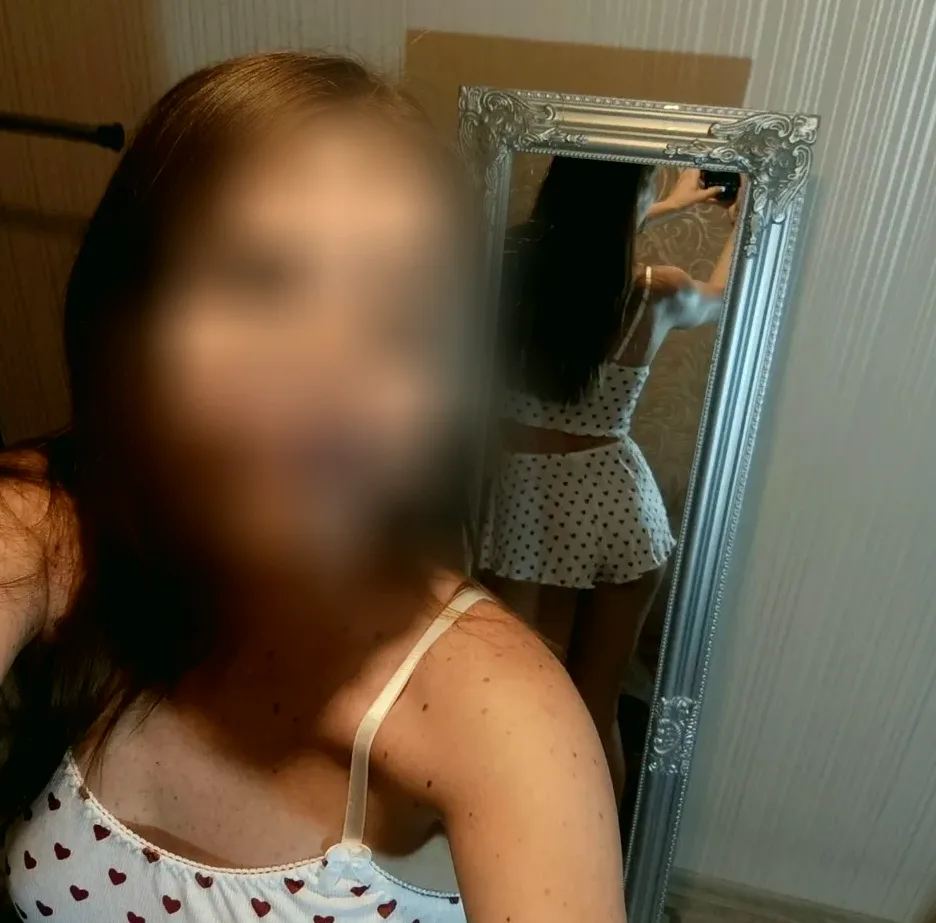 Elif, 37