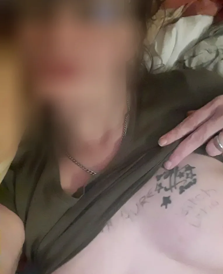 Roos, 23